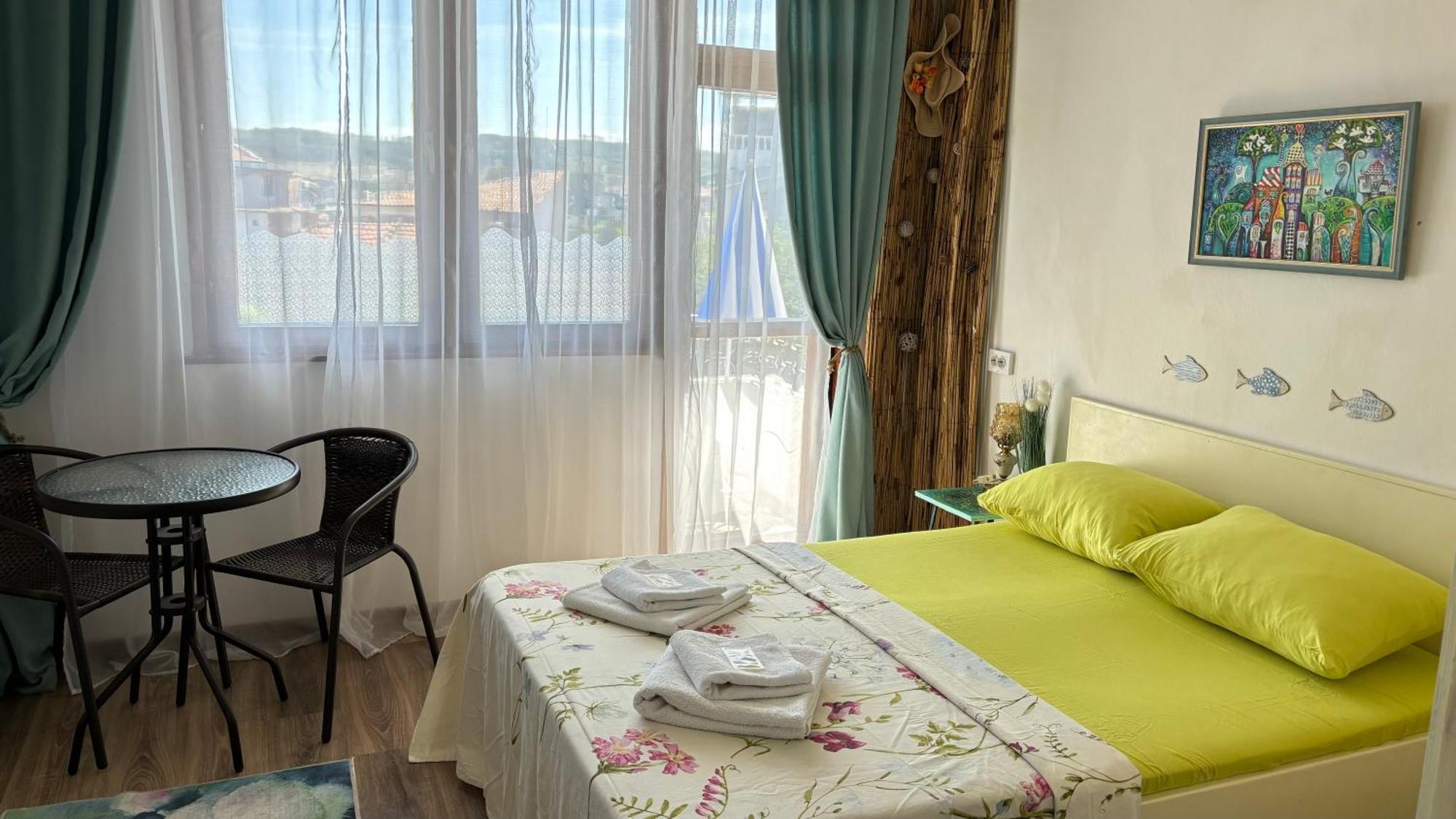 Guest House Hei Taka Sozopol Buitenkant foto
